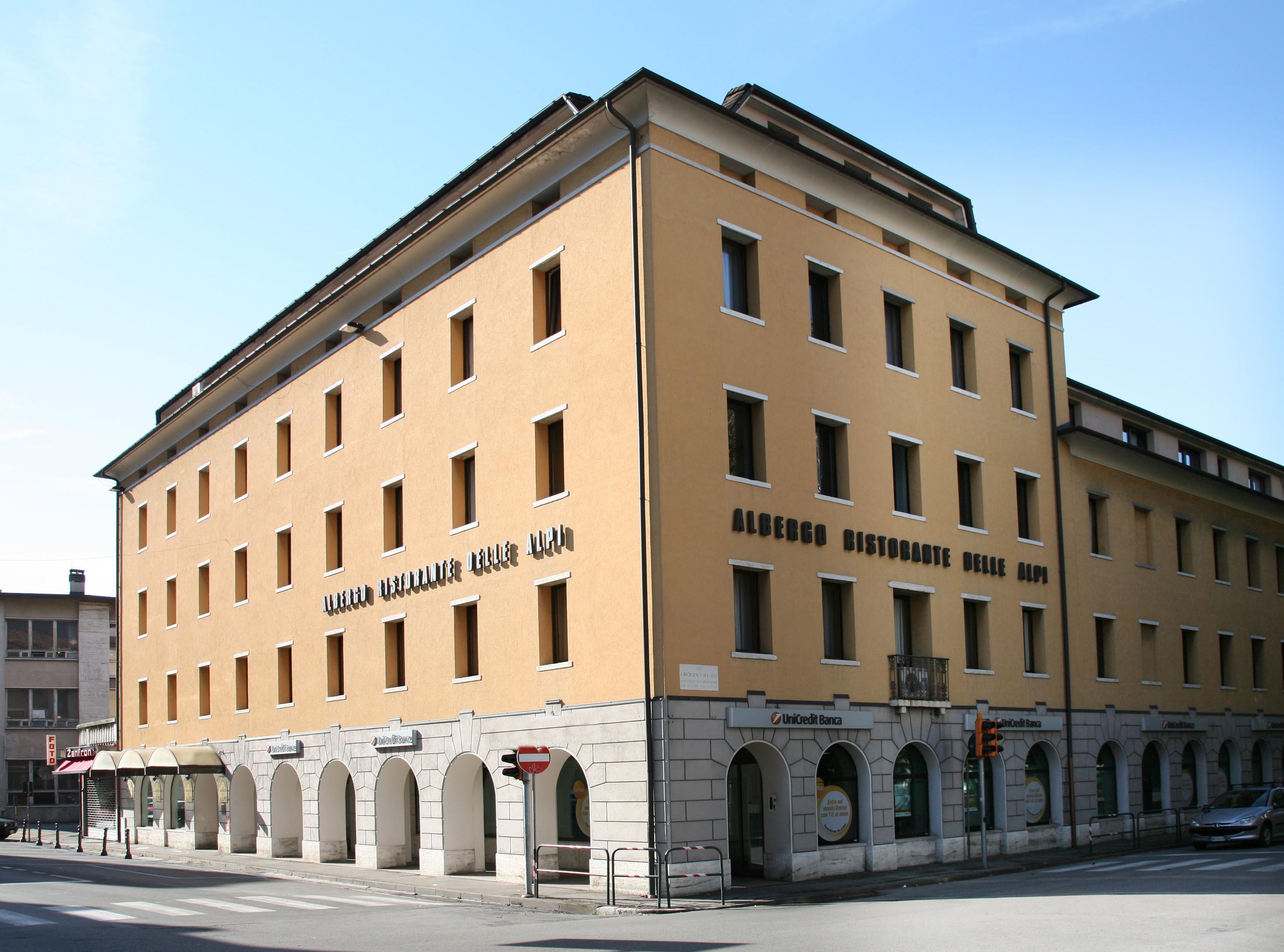 Albergo Delle Alpi Belluno Exterior foto